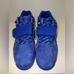 Victor Cruz Blue suede Men’s size 12 sneaker